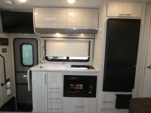 Gemini AWD 23TW Photo