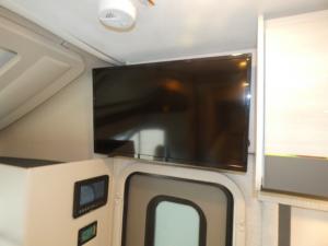 Gemini AWD 23TW Photo