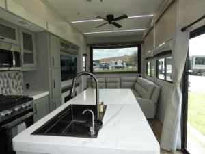 Regency 3951BAM Photo