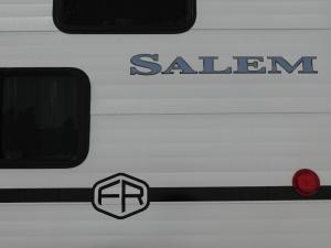 Salem 300ICE Photo