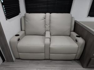 Transcend Xplor 27DBX Photo
