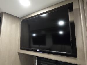 Transcend Xplor 27DBX Photo
