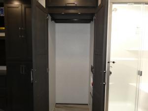 Alpine 3700FL Photo