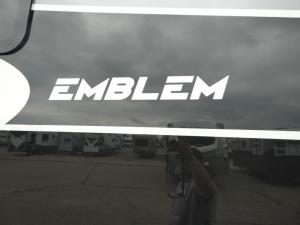 Emblem 36H Photo