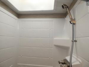 Gemini AWD 23TW Photo