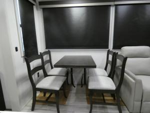 Alpine Avalanche Edition 390DS Photo