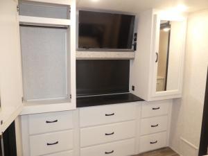North Point 390CKDS Photo