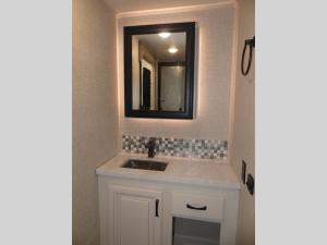 North Point 390CKDS Photo