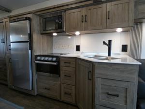 Sunstar 29V Photo