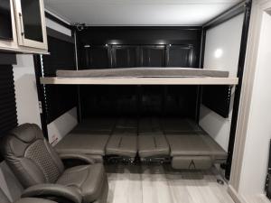Momentum G-Class 30G Photo