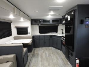 Apex Ultra-Lite 243FKS Photo