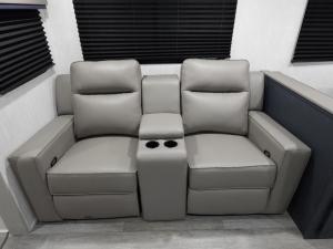Apex Ultra-Lite 243FKS Photo