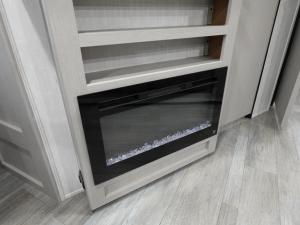 Apex Ultra-Lite 243FKS Photo