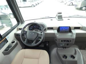 Adventurer 35F Photo