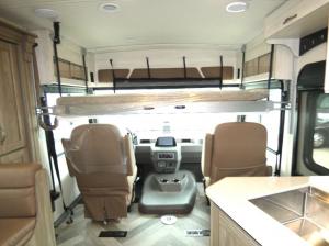 Adventurer 35F Photo