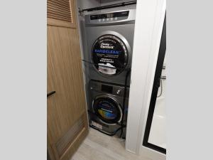 Salem Grand Villa 44ZEN Photo