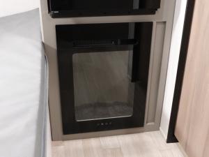 Hideout Mini 130BH Photo