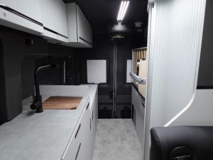 Lineage Series VT LVT1 Photo