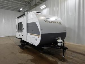 Wildwood FSX 164FBLE Photo