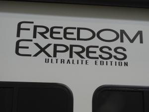 Freedom Express Ultra Lite 274RKS Photo