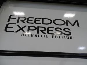 Freedom Express Ultra Lite 252RBS Photo