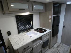 Aspen Trail Mini 17BH Photo