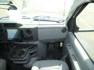 Cross Trail XL 22XG Ford E-350 Photo