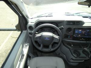 Cross Trail XL 22XG Ford E-350 Photo