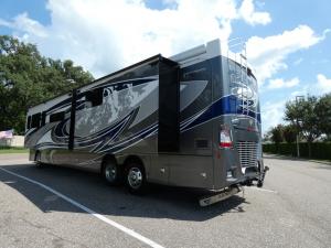 Discovery LXE 44S Photo