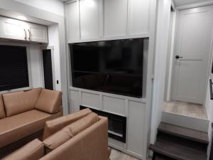Model G 3950 Photo