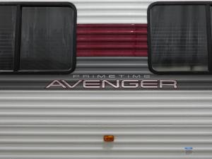 Avenger 27DBS Photo