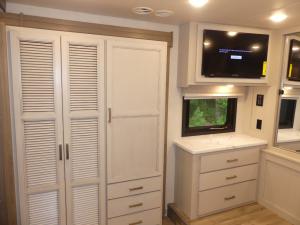 Palazzo GT 37.4 Photo