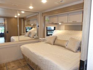 Palazzo GT 37.4 Photo