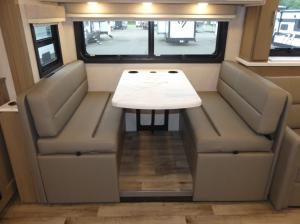 Palazzo GT 37.4 Photo