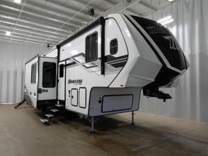 Momentum G-Class 415G Photo
