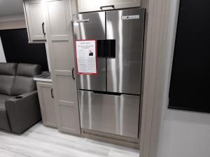 Momentum G-Class 415G Photo