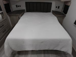 Momentum G-Class 415G Photo