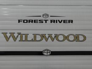 Wildwood Heritage Glen Hyper-Lyte 27RKHL Photo