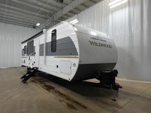 Wildwood Heritage Glen Hyper-Lyte 27RKHL Photo