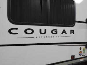 Cougar Half-Ton 25MLE Photo