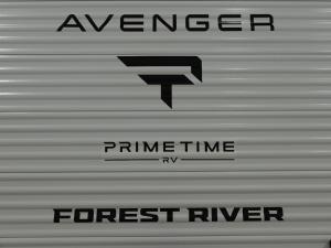 Avenger 25RBS Photo