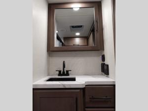 Cougar Half-Ton 26RES Photo