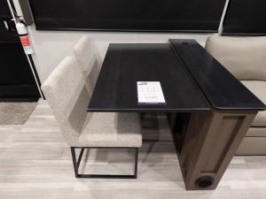 Cougar Half-Ton 26RES Photo