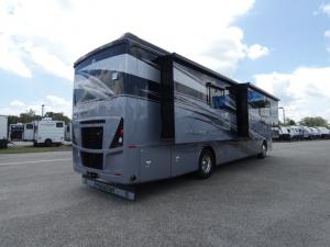 Phaeton 40 IH Photo