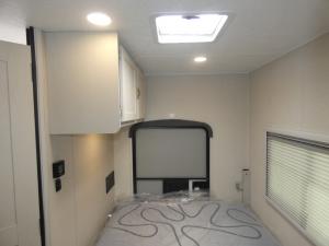 Cross Trail XL 22XG Ford E-350 Photo