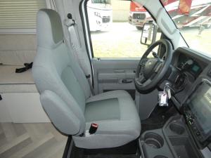 Cross Trail XL 22XG Ford E-350 Photo