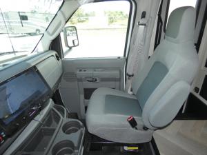 Cross Trail XL 22XG Ford E-350 Photo