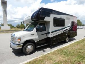Cross Trail XL 22XG Ford E-350 Photo