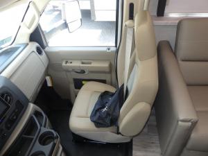 Quantum SE SE31 Ford Photo