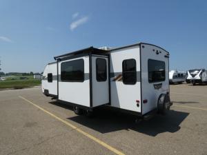 Wildwood X-Lite 24RLXLX Photo